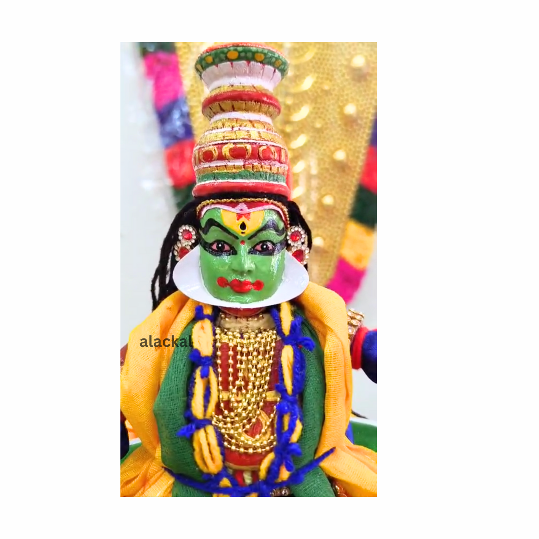 KERALA HANDCRAFTED WOODEN KATHAKALI MODEL ( MULTICOLOUR )