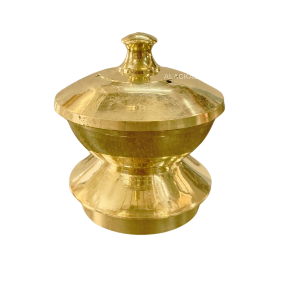 HANDCRAFTED BRONZE CHIRATTAPUTTU MAKER