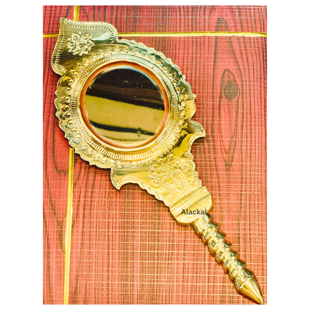 AUTHENTIC ARANMULA KANNADI WITH HANDLE ( VALKANNADI )