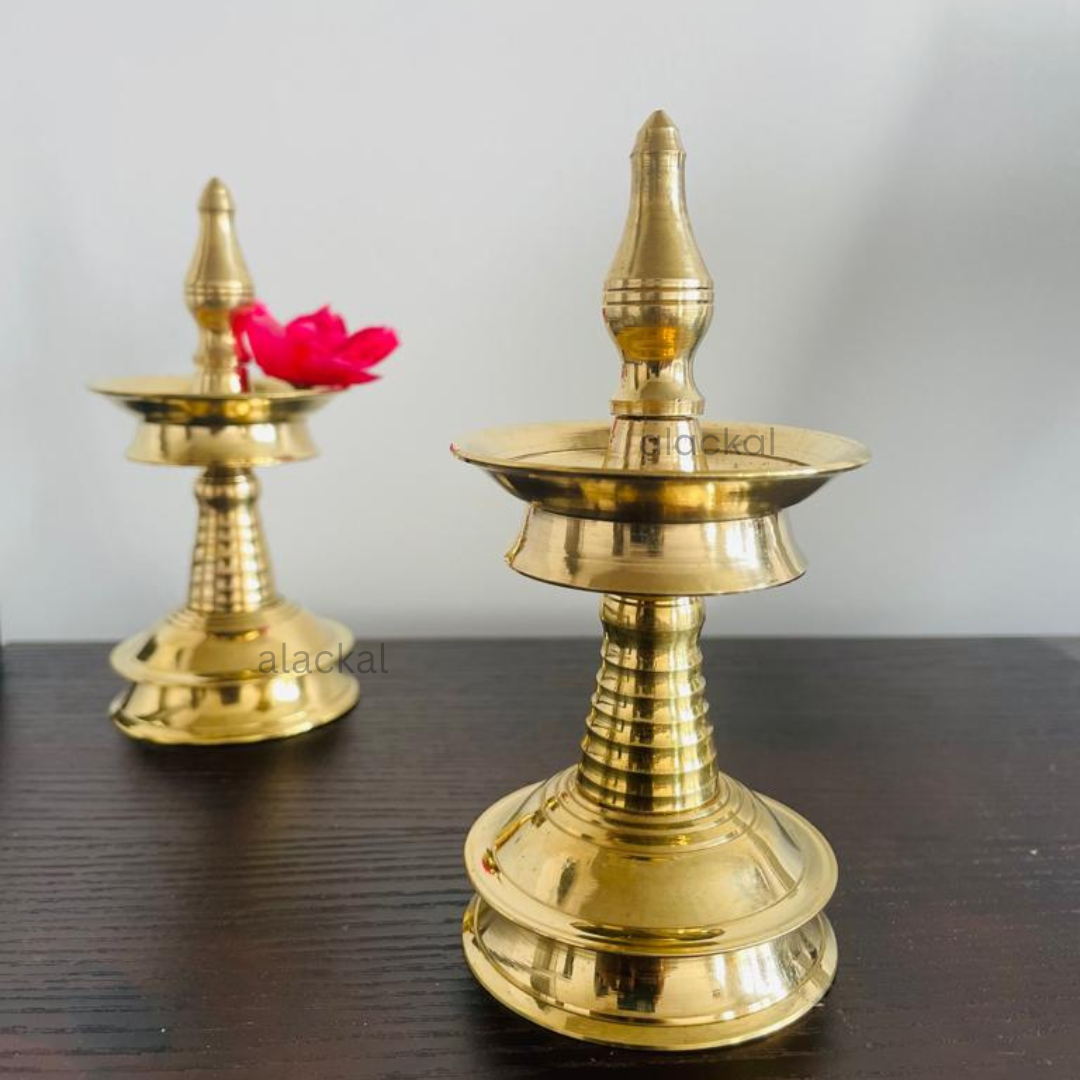 BRASS NILAVILAKKU |  OIL LAMP ( PAIR ) | 5 INCHES